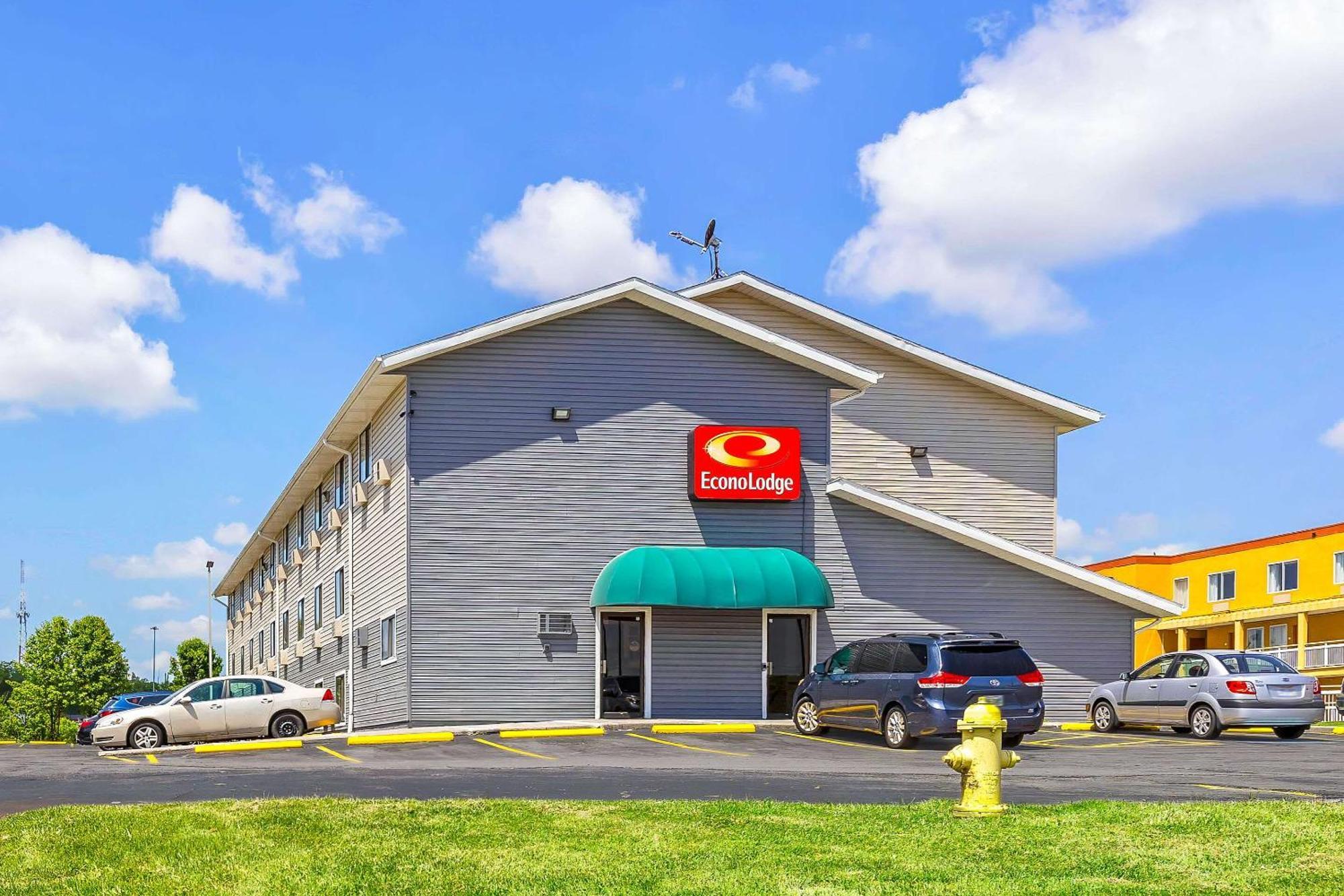 Econo Lodge Akron Copley Northwest Montrose Exteriör bild