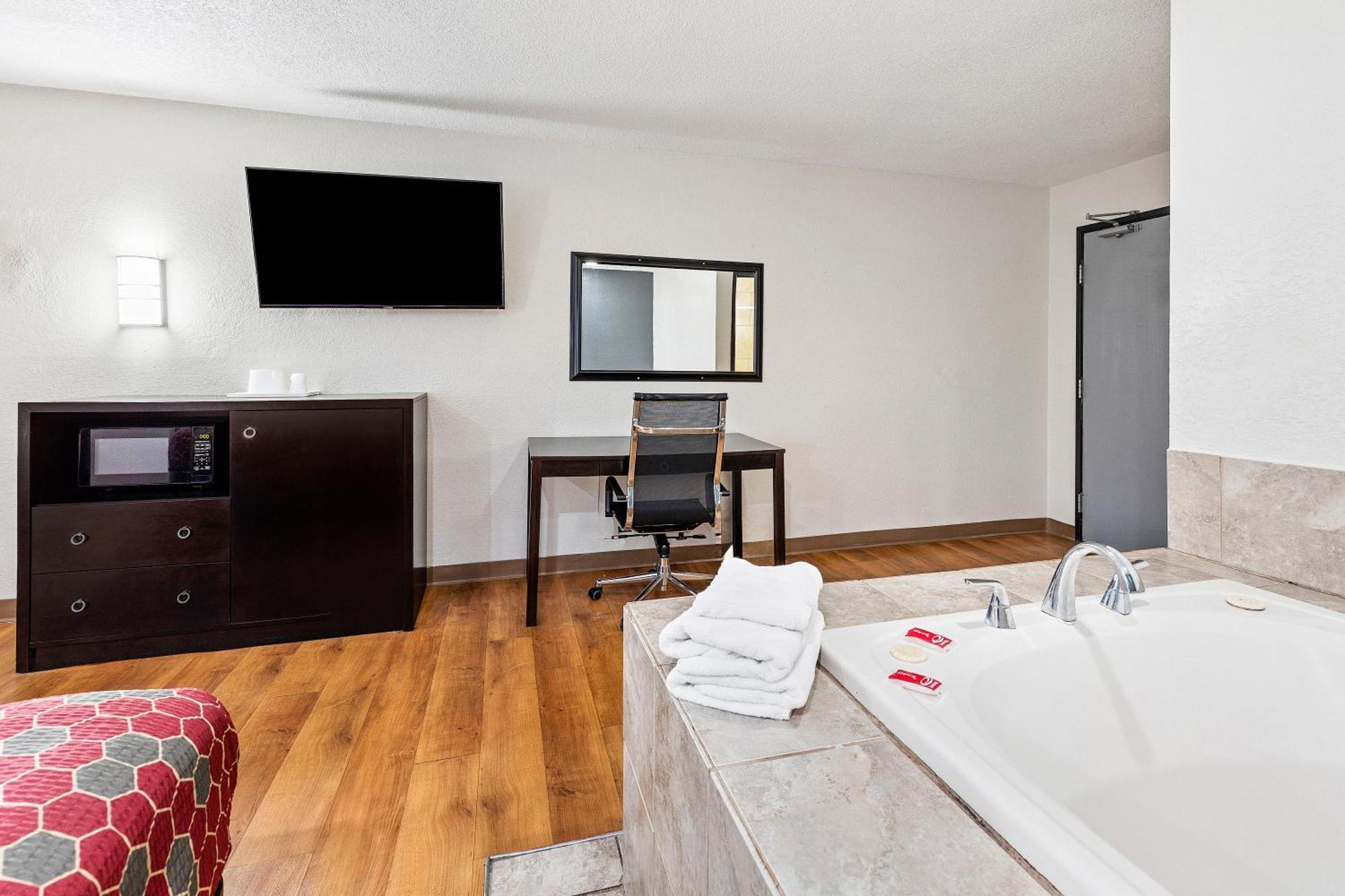Econo Lodge Akron Copley Northwest Montrose Exteriör bild